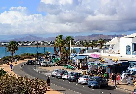Caserones I * Puerto del Carmen (Lanzarote)